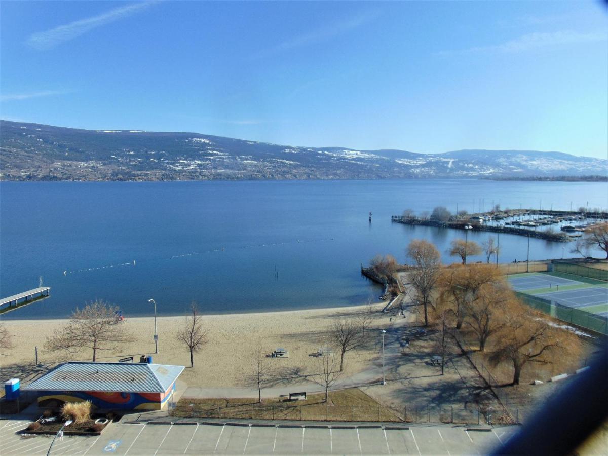 Steller Jay Hollow Summerland Extérieur photo